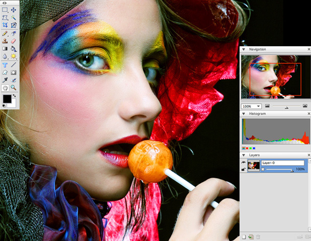 [Image: PhotoStudio-banner0730.jpg]